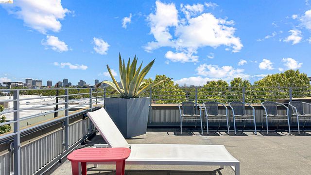 1500 Park 335, Emeryville, CA 94608