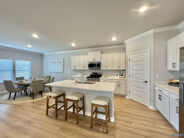 300 Pond Spring Drive, Huntsville, AL 35811