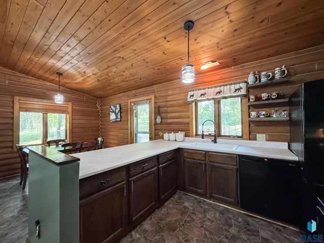 6209 N Western Ave Avenue, Sioux Falls, SD 57107