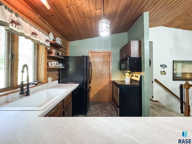 6209 N Western Ave Avenue, Sioux Falls, SD 57107