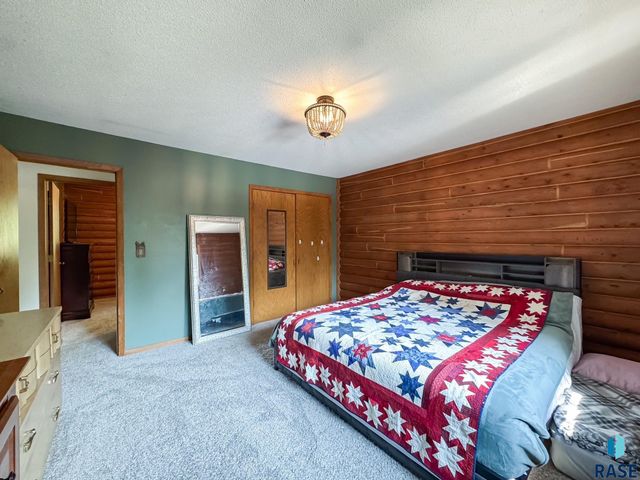 6209 N Western Ave Avenue, Sioux Falls, SD 57107