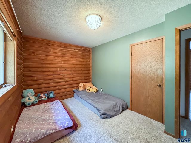 6209 N Western Ave Avenue, Sioux Falls, SD 57107