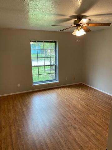 13618 Meisterwood Drive, Houston, TX 77065