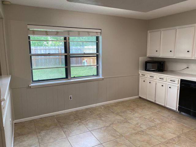 13618 Meisterwood Drive, Houston, TX 77065