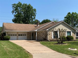 13618 Meisterwood Drive, Houston, TX 77065