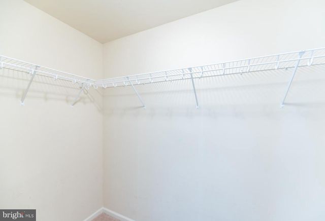 423 HONEYSUCKLE LN, Blue Bell, PA 19422