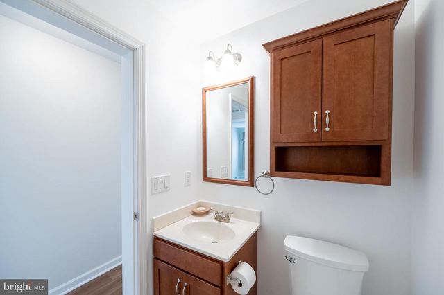 423 HONEYSUCKLE LN, Blue Bell, PA 19422
