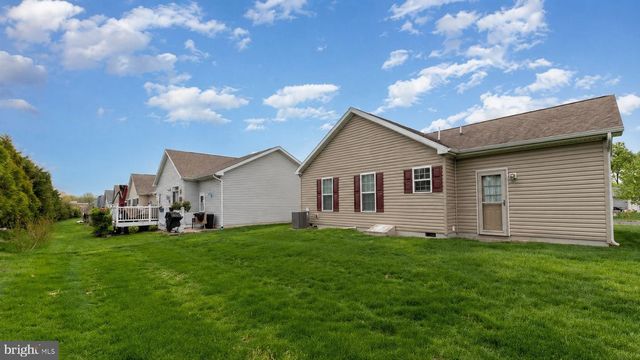 423 HONEYSUCKLE LN, Blue Bell, PA 19422