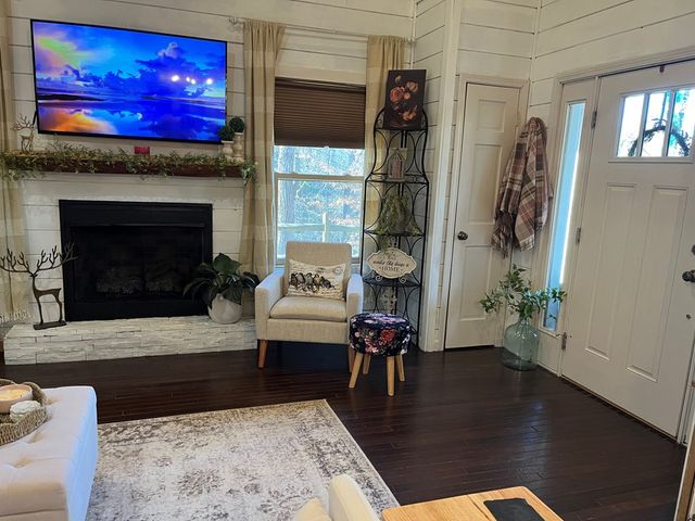 172 Gardenia Court, Marble, NC 28905