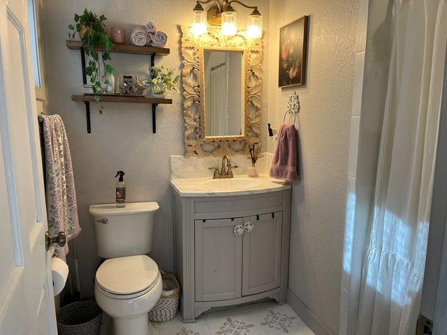 172 Gardenia Court, Marble, NC 28905