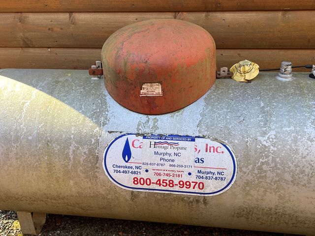 172 Gardenia Court, Marble, NC 28905