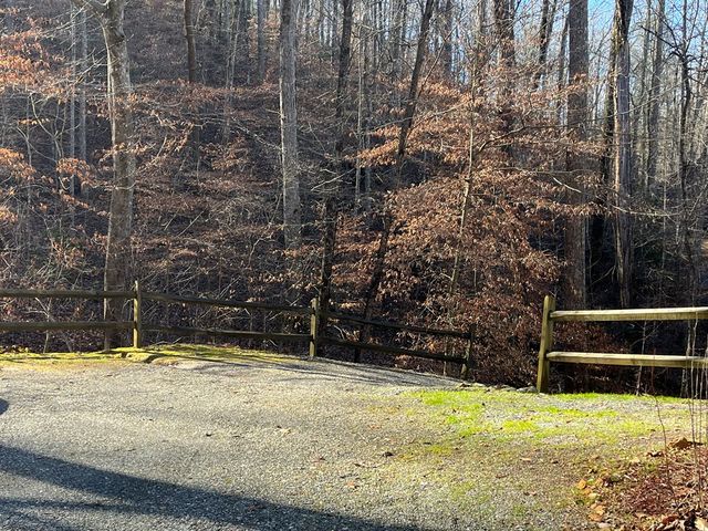 172 Gardenia Court, Marble, NC 28905