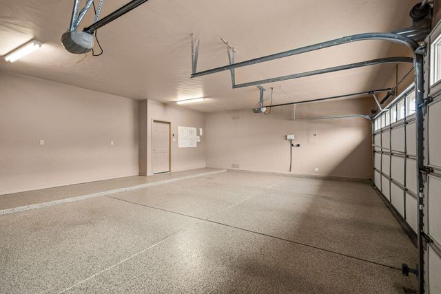 2480 Firewheel Avenue SW, Los Lunas, NM 87031