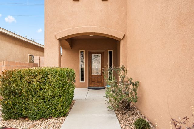 2480 Firewheel Avenue SW, Los Lunas, NM 87031