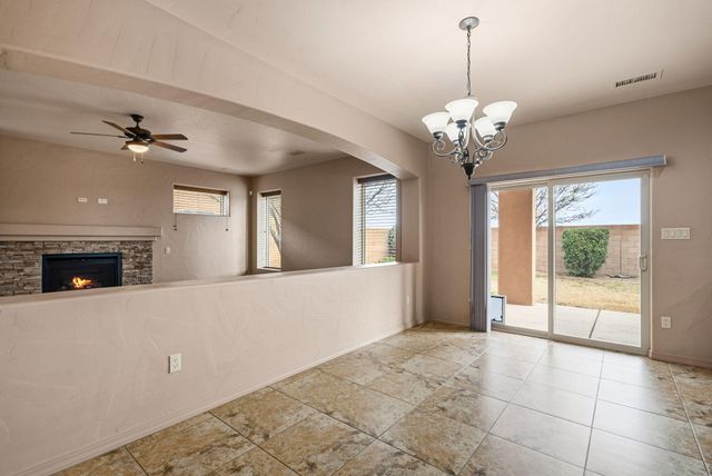 2480 Firewheel Avenue SW, Los Lunas, NM 87031