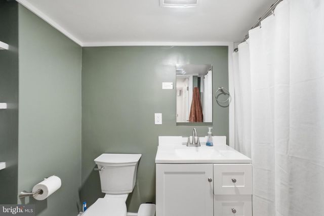 8421 W GROVE RD W, Ellicott City, MD 21043