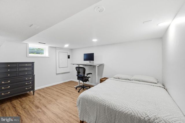 8421 W GROVE RD W, Ellicott City, MD 21043