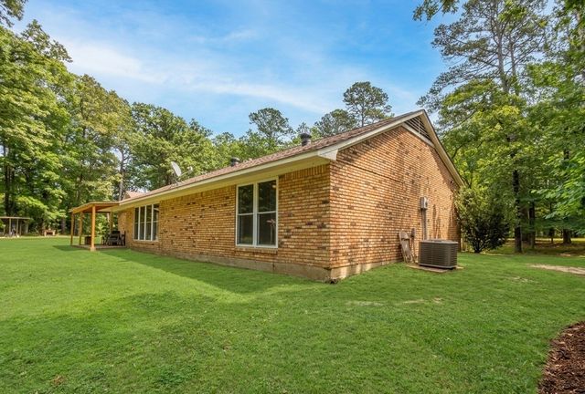 4312 Circle Square Drive, Mooringsport, LA 71060