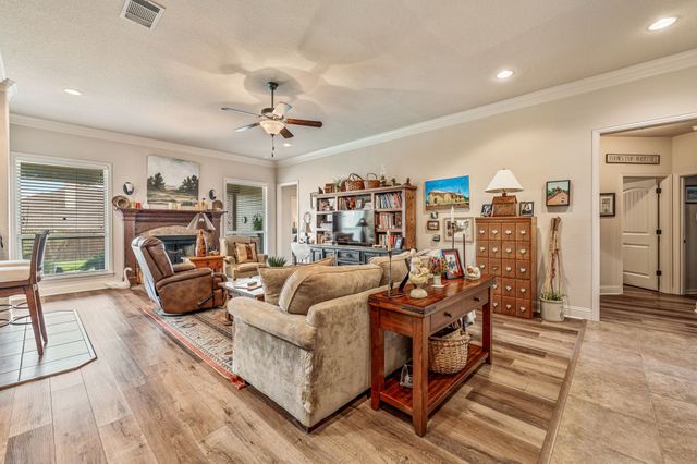 4421 Logan Circle, Granbury, TX 76049