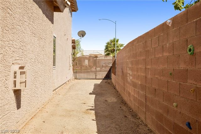 789 Craigmark Court, Henderson, NV 89002