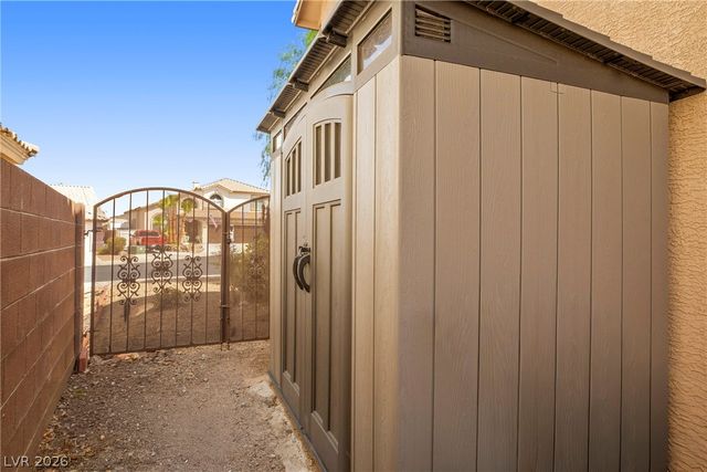 789 Craigmark Court, Henderson, NV 89002