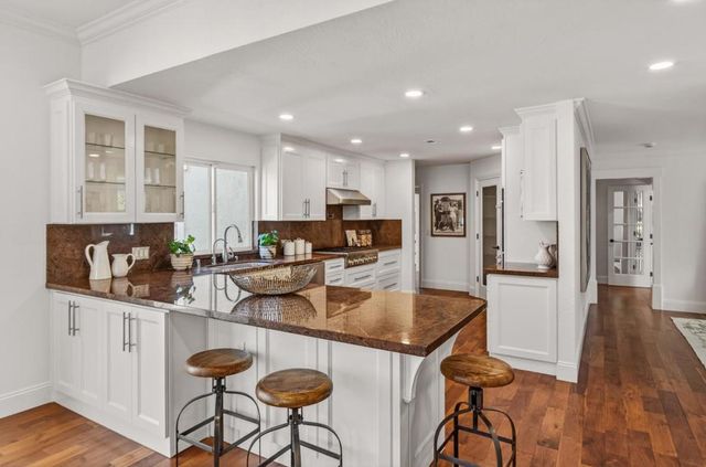 1340 Miravalle Avenue, Los Altos, CA 94024