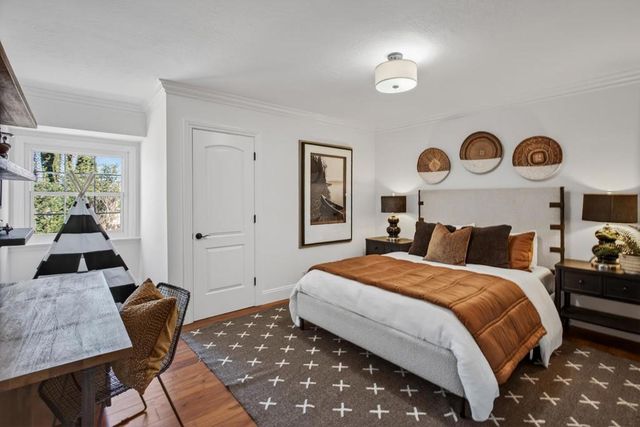 1340 Miravalle Avenue, Los Altos, CA 94024