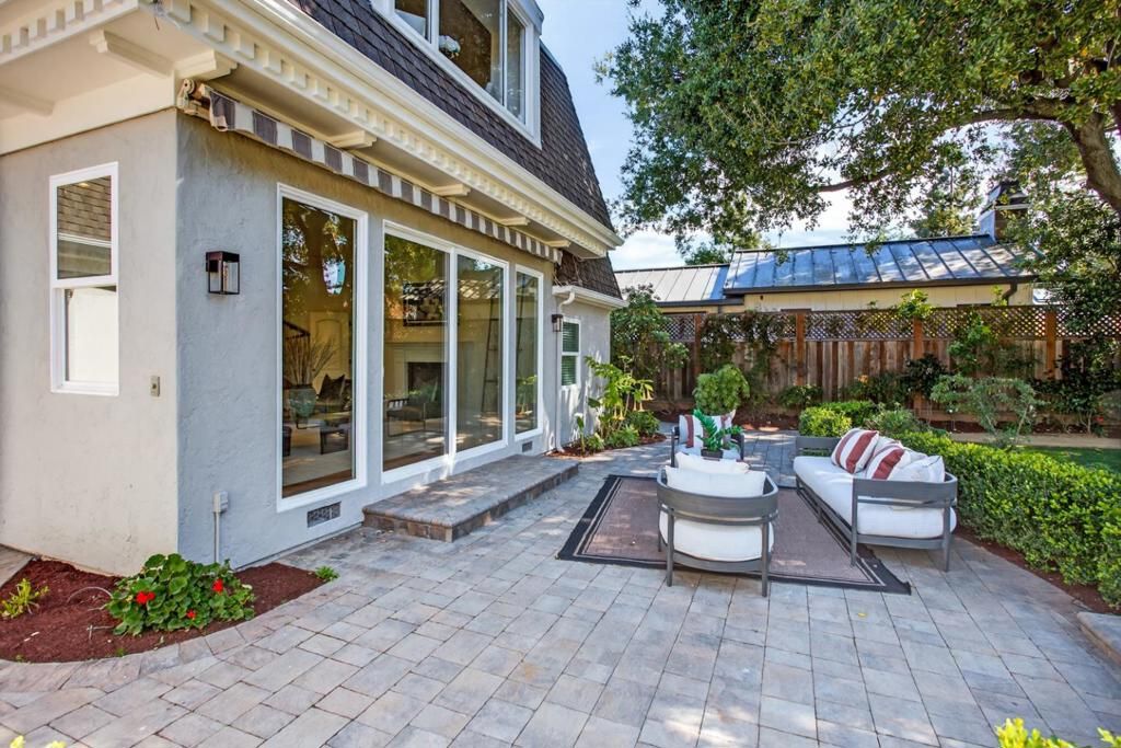 Image 28 of property listing at 1340 Miravalle Avenue, Los Altos, CA 94024