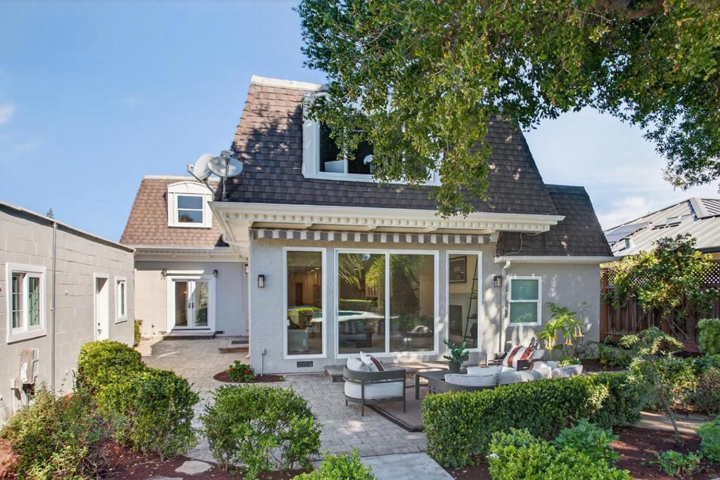 Image 29 of property listing at 1340 Miravalle Avenue, Los Altos, CA 94024