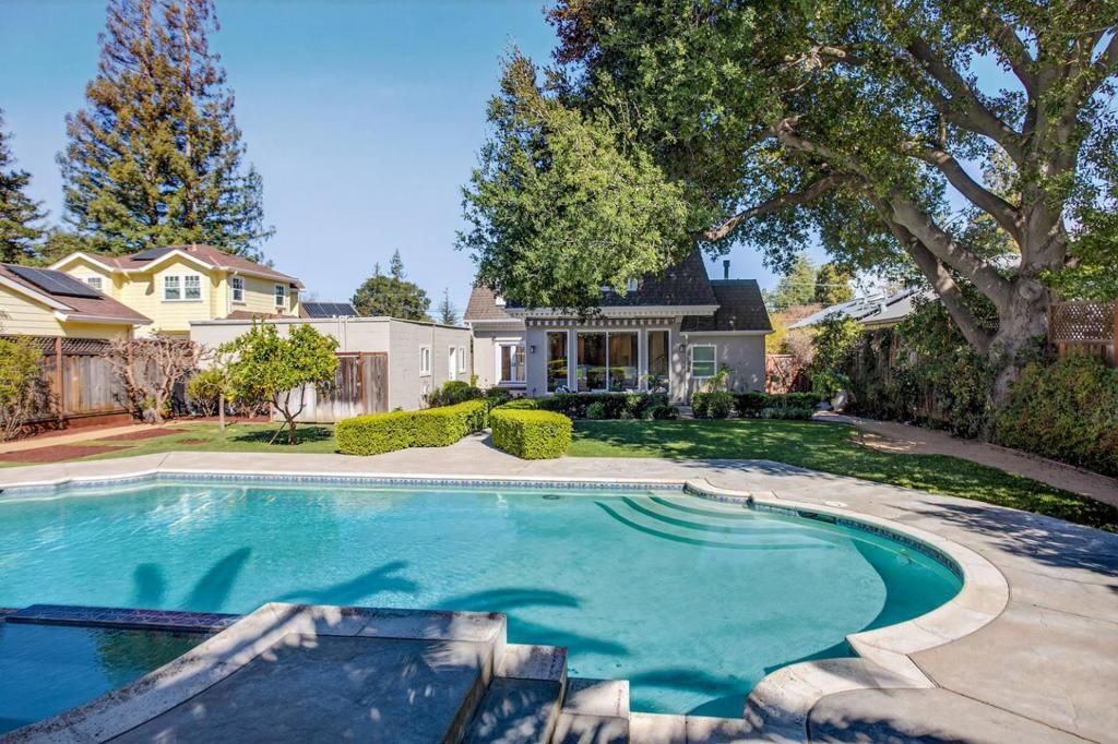 Image 33 of property listing at 1340 Miravalle Avenue, Los Altos, CA 94024