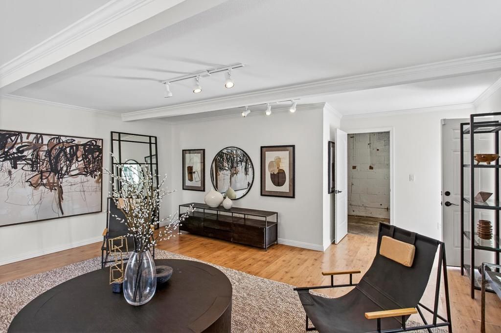 Image 36 of property listing at 1340 Miravalle Avenue, Los Altos, CA 94024