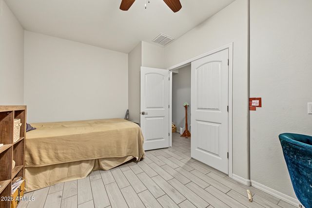 17453 W SELDON Lane, Waddell, AZ 85355