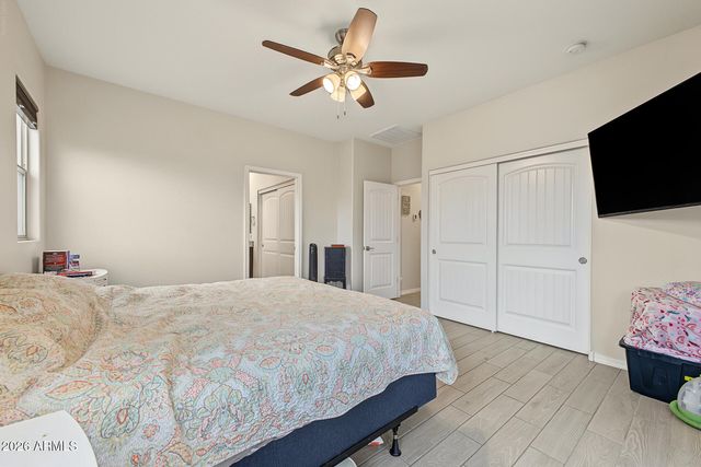 17453 W SELDON Lane, Waddell, AZ 85355