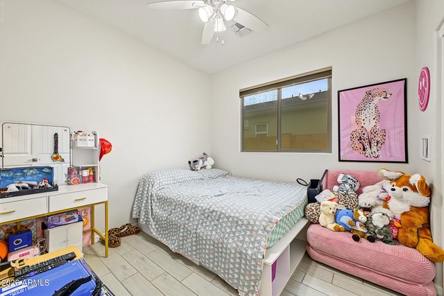 17453 W SELDON Lane, Waddell, AZ 85355