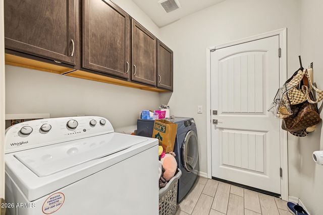 17453 W SELDON Lane, Waddell, AZ 85355