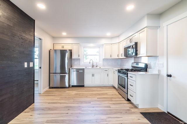 5120 E 100 S Road, Lagrange, IN 46761