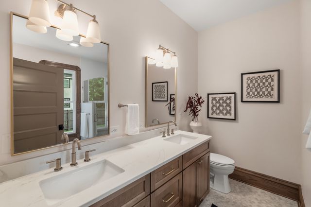 3407 Cottage Grove Avenue, Des Moines, IA 50311