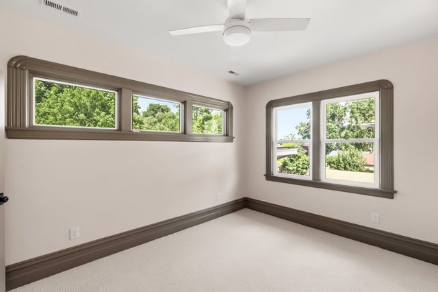 3407 Cottage Grove Avenue, Des Moines, IA 50311