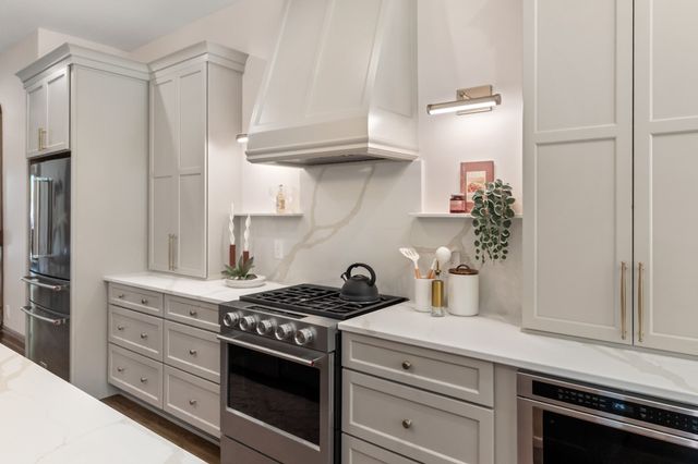 3407 Cottage Grove Avenue, Des Moines, IA 50311
