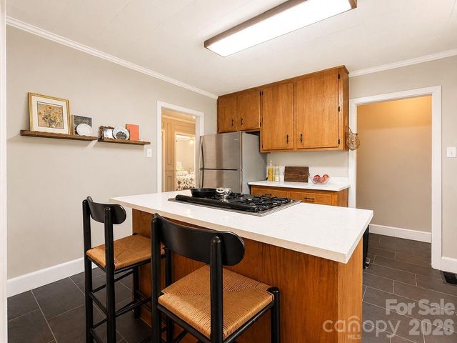 214 Oakwood Avenue, York, SC 29745