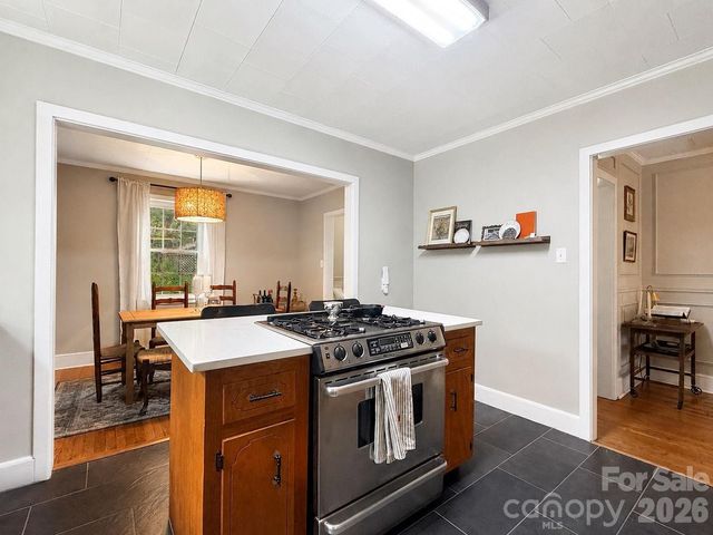 214 Oakwood Avenue, York, SC 29745