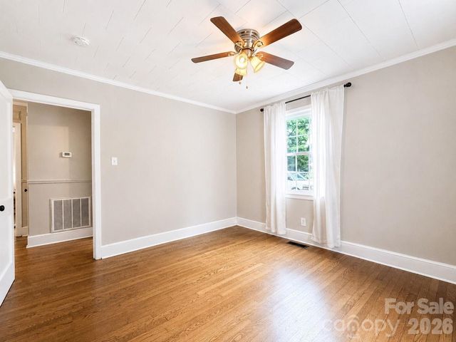 214 Oakwood Avenue, York, SC 29745