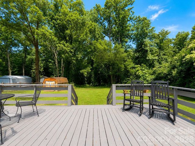 214 Oakwood Avenue, York, SC 29745
