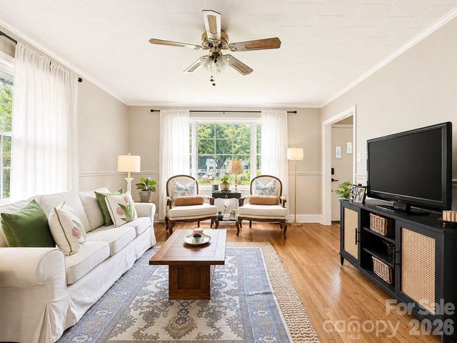 214 Oakwood Avenue, York, SC 29745