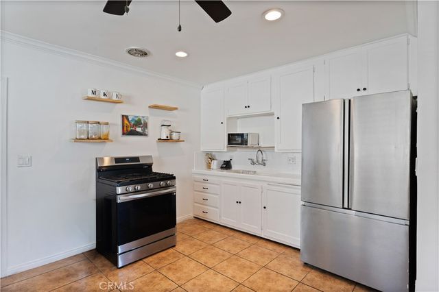 15212 Arcturus Avenue, Gardena, CA 90249