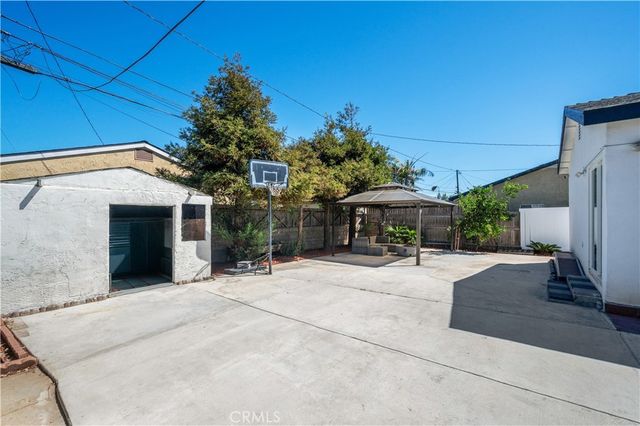 15212 Arcturus Avenue, Gardena, CA 90249
