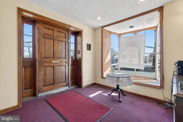 1 W MAIN ST, Marlton, NJ 08053