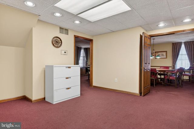 1 W MAIN ST, Marlton, NJ 08053