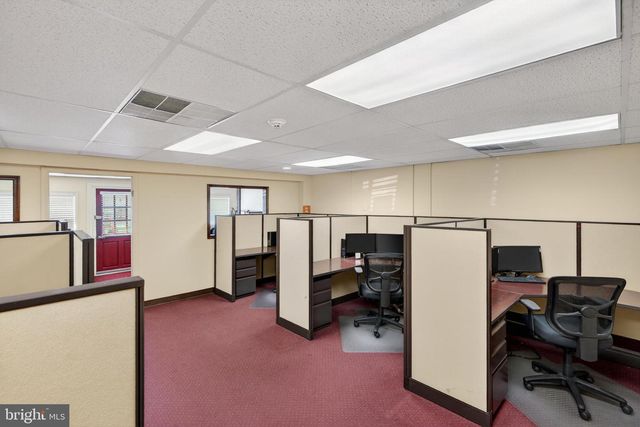 1 W MAIN ST, Marlton, NJ 08053