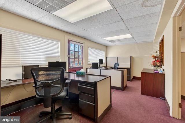 1 W MAIN ST, Marlton, NJ 08053